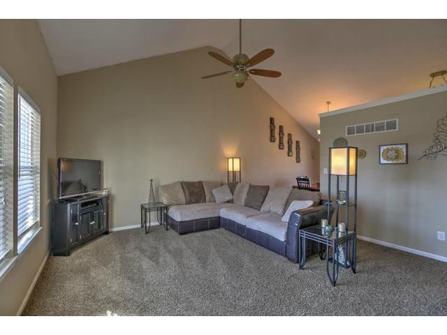 11520 N Marsh Ave, Kansas City, United States 64157