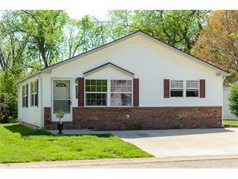 7905 NW 122nd Ct, Kansas City, MO 64163