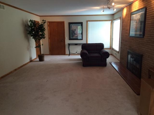 404 S Washington St, Oregon, MO 64473