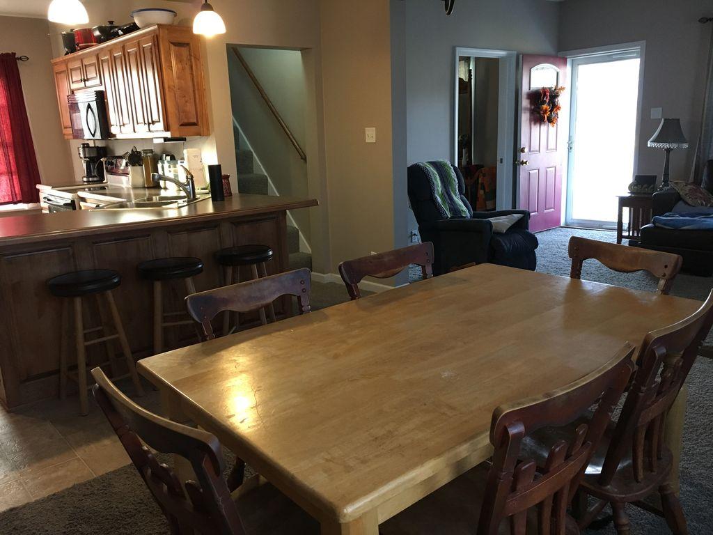 1000 W Chestnut St., Savannah, MO 64485