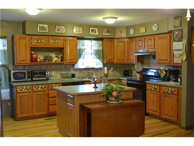 12949 Private Drive 3395 N/A, Savannah, MO 64485