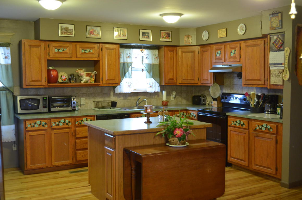 12949Private Drive 3395, Savannah, MO 64485