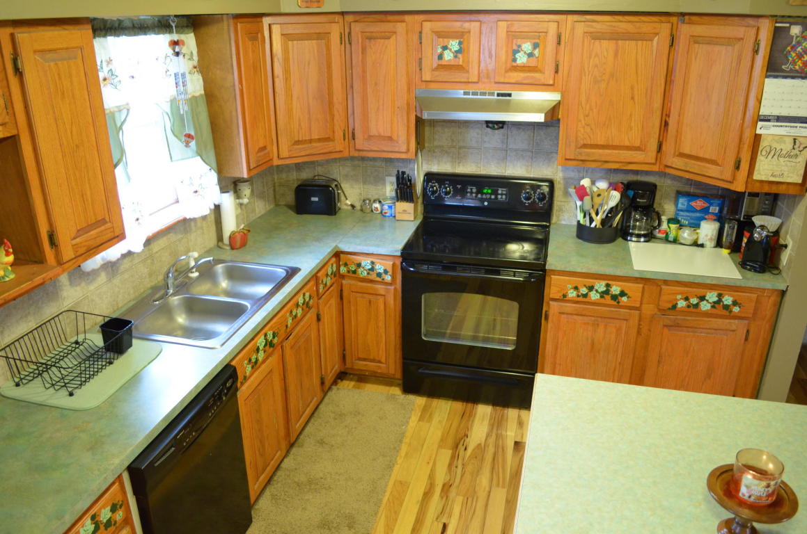 12949Private Drive 3395, Savannah, MO 64485
