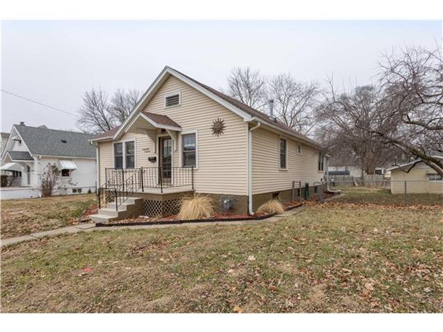 2817 Jules Street, St Joseph, MO 64501