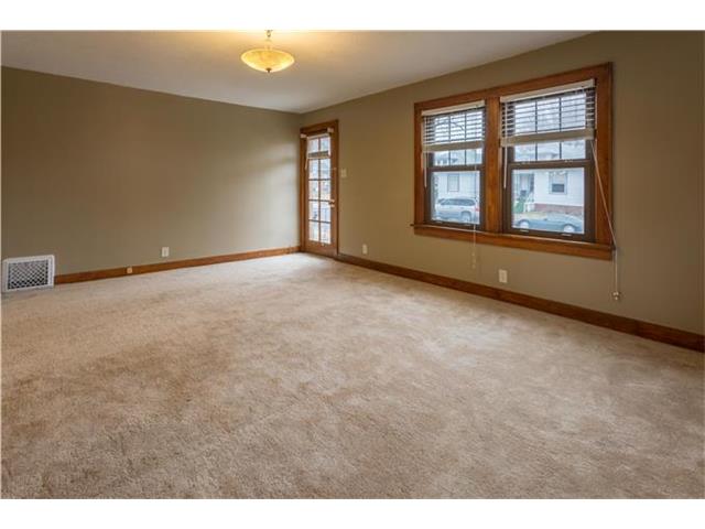2817 Jules Street, St Joseph, MO 64501