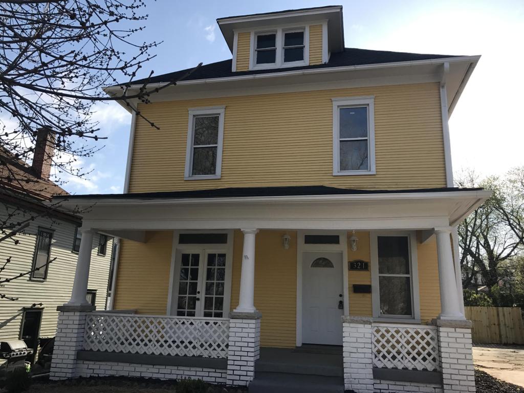 321 N 15th St, St Joseph, MO 64501