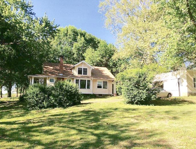 4605 S 22nd, Saint Joseph, MO 64503