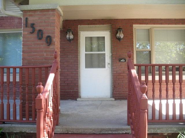 1509Pacific St, St Joseph, MO 64503
