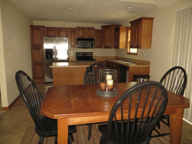 3502Stardust Dr, St Joseph, MO 64503