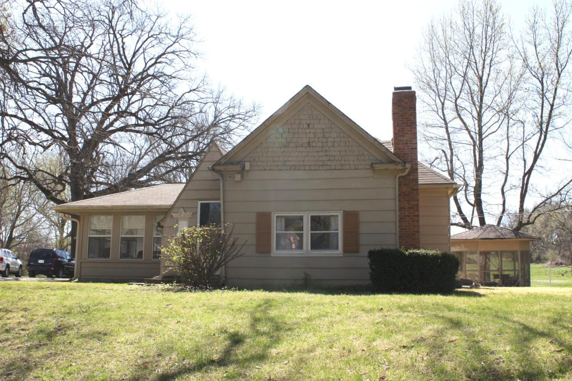 3430Pickett Rd, St Joseph, MO 64503