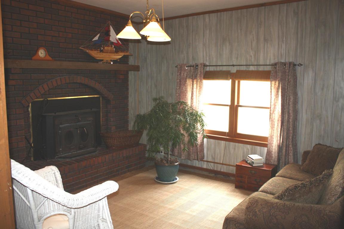 3430Pickett Rd, St Joseph, MO 64503
