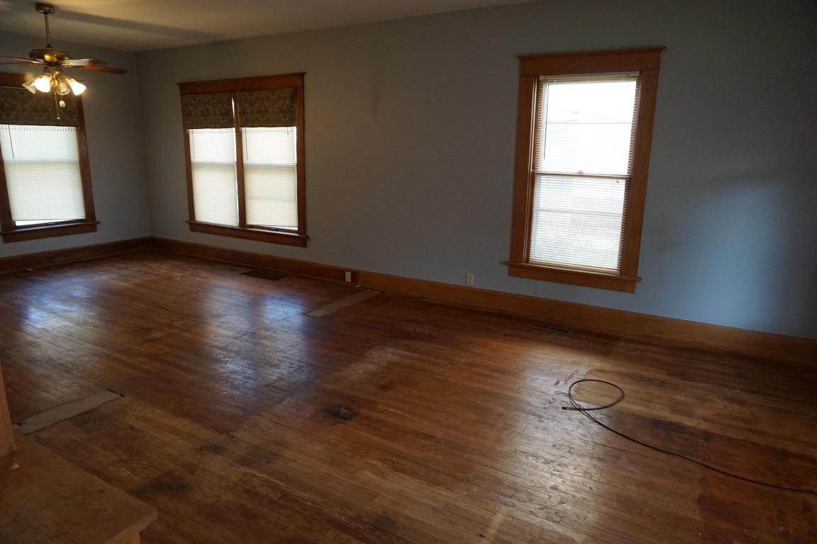 2227Marion St, St Joseph, MO 64505