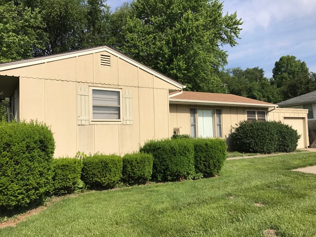 2018S. 28th St, St Joseph, MO 64507