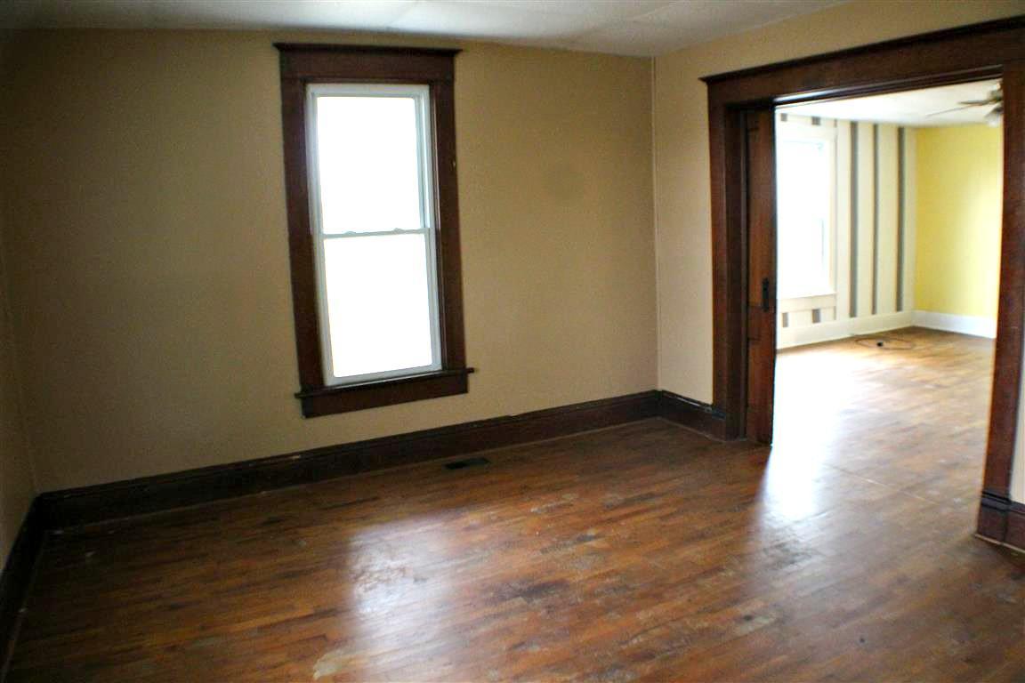 6806 NE State Route 6, St Joseph, MO 64507