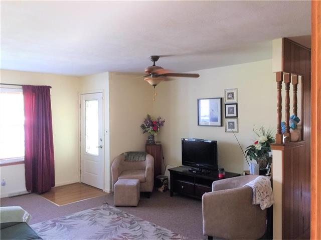 711 W Clay, Harrisonville, MO 64701