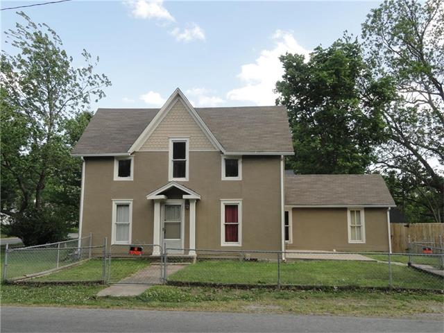 1100 S Independence Street, Harrisonville, MO 64701
