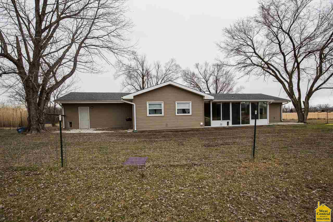 981 SE Hwy Z, Deepwater, MO 64740