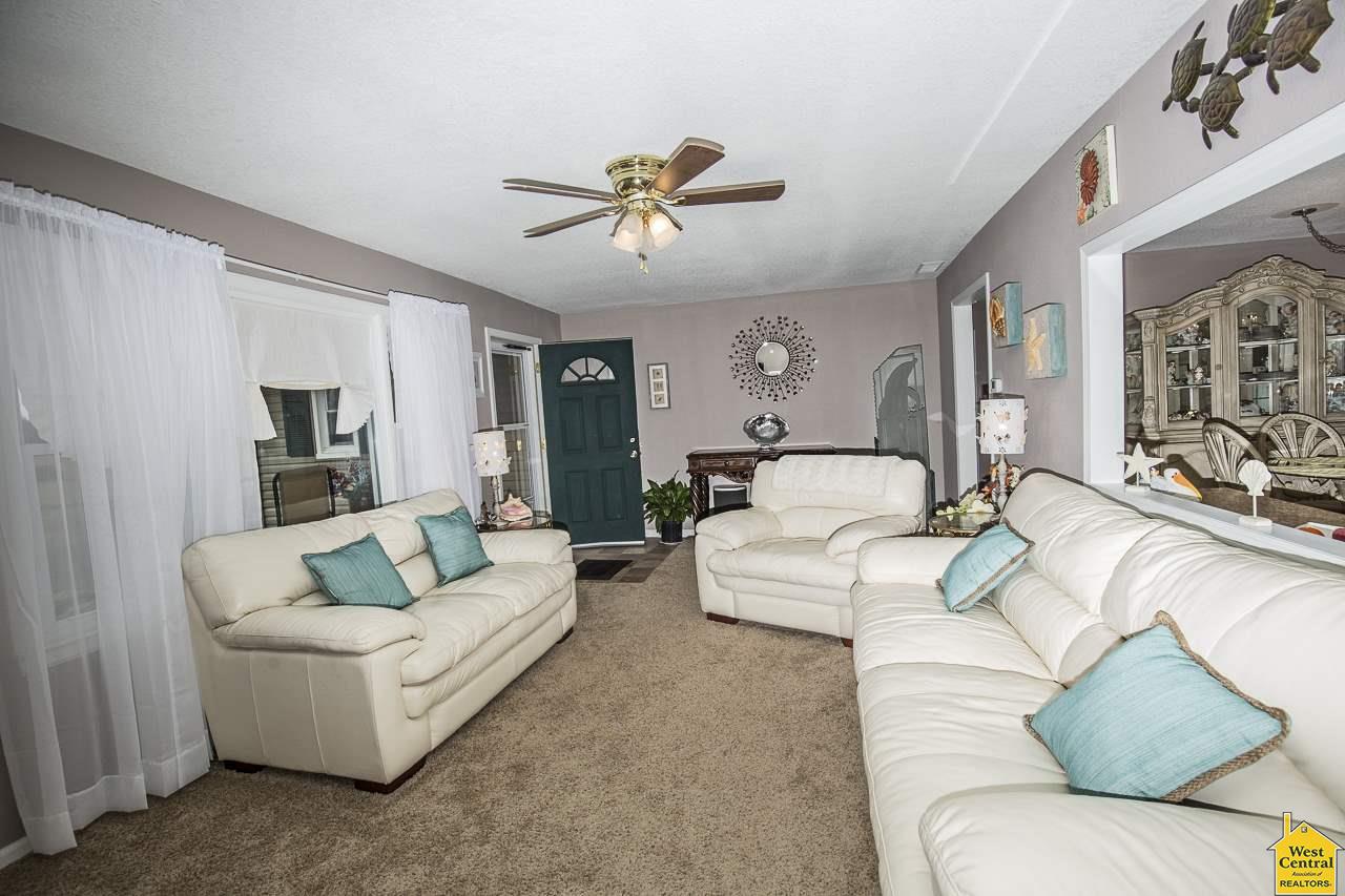 981 SE Hwy Z, Deepwater, MO 64740