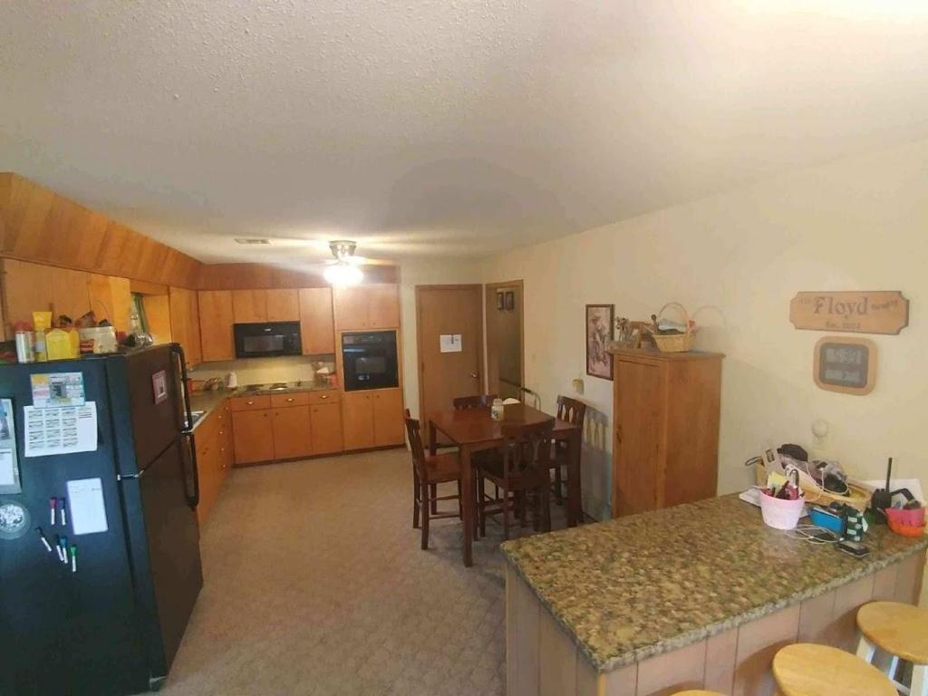 300 South Belisle Street, El Dorado Springs, MO 64744