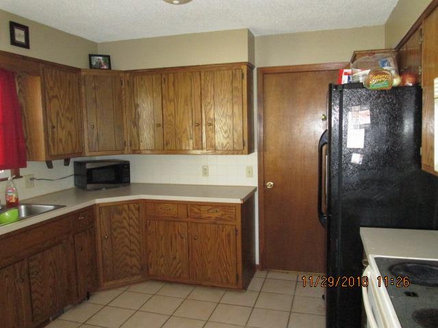 106 W 1st Street, Garden City, MO 64747
