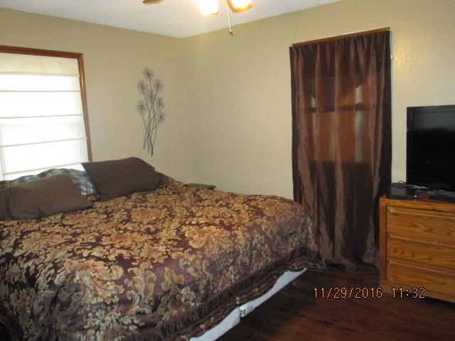106 W 1st Street, Garden City, MO 64747