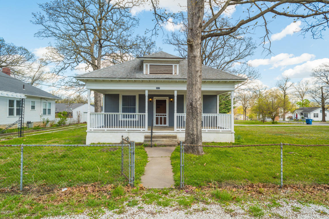 2507 N Florida Avenue, Joplin, MO 64801
