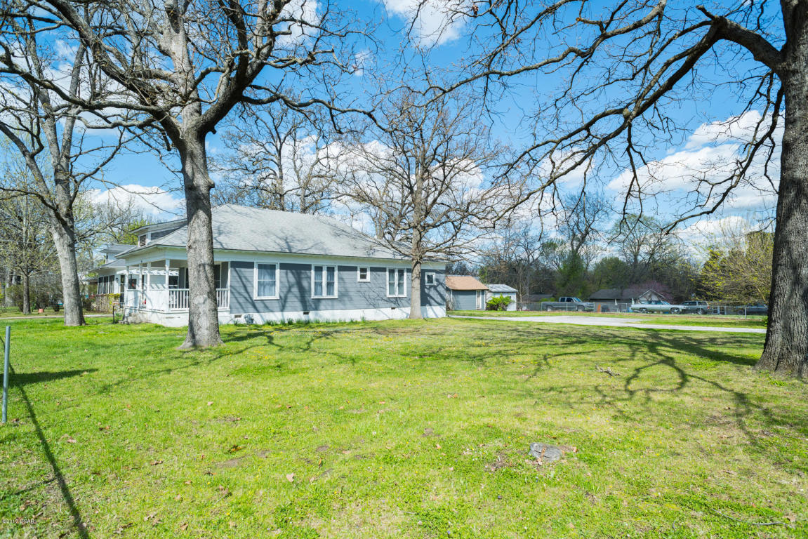 2507 N Florida Avenue, Joplin, MO 64801