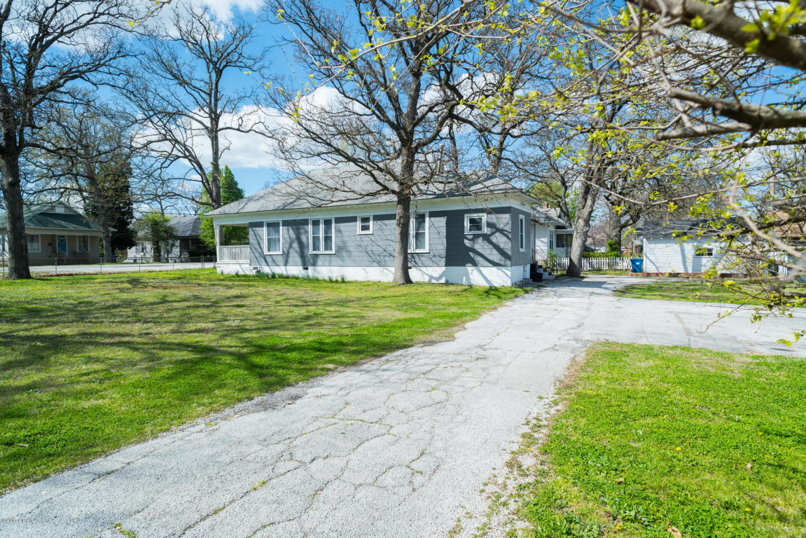 2507 N Florida Avenue, Joplin, MO 64801