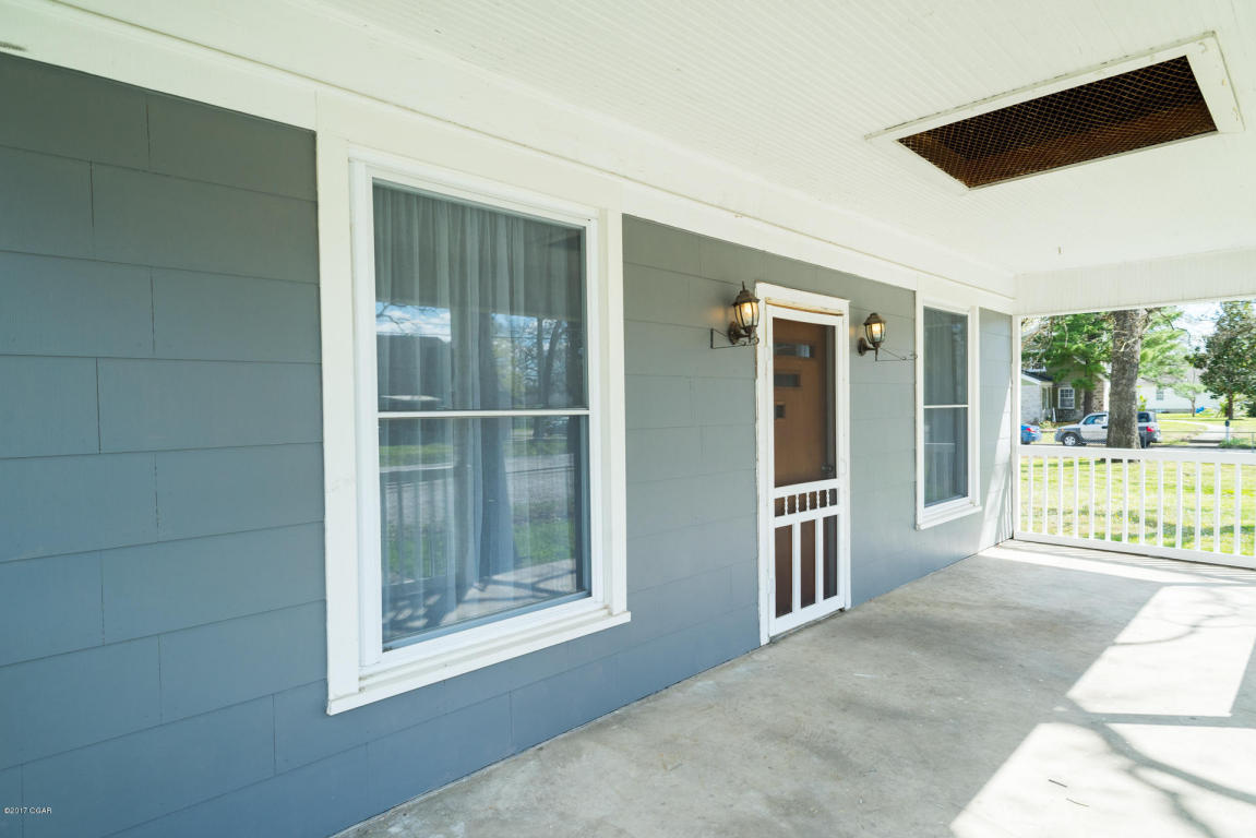 2507 N Florida Avenue, Joplin, MO 64801