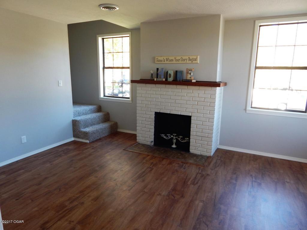 602 S Picher Avenue, Joplin, MO 64801