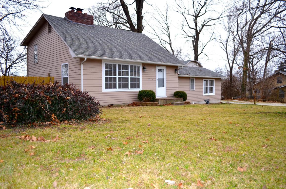 2112 Odessa, Joplin, MO 64801