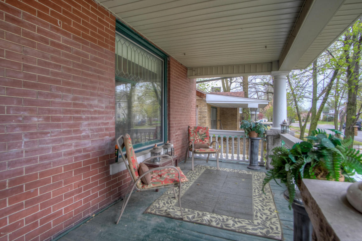 515 S Jackson Avenue, Joplin, MO 64801