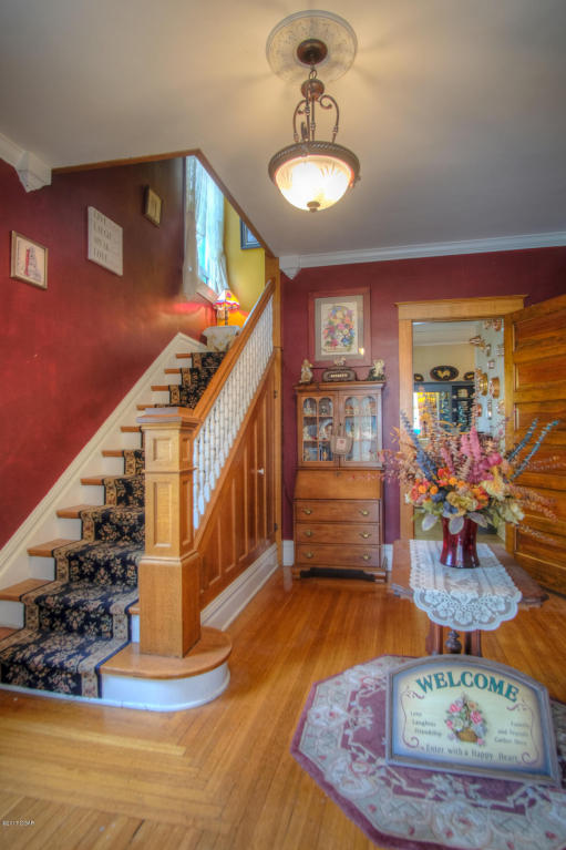 515 S Jackson Avenue, Joplin, MO 64801