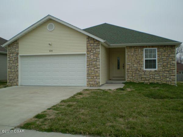 226 N Mina Avenue, Joplin, MO 64801