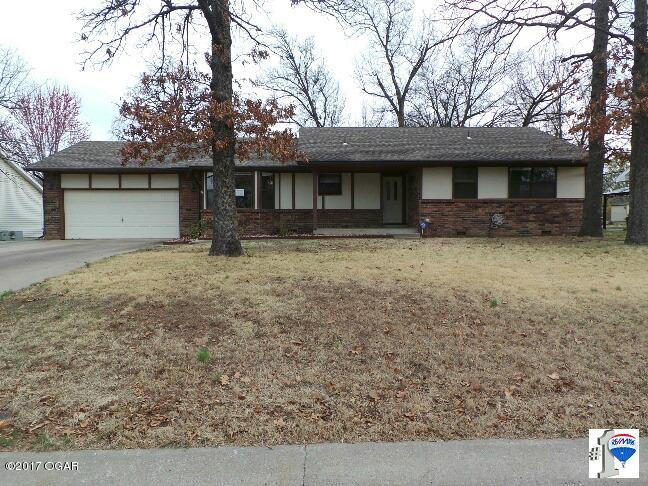 3433 Ridge Drive, Joplin, MO 64801