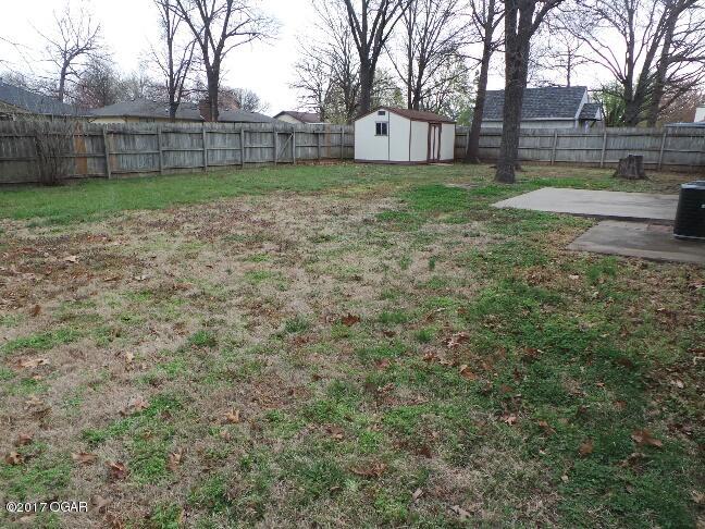 3433 Ridge Drive, Joplin, MO 64801