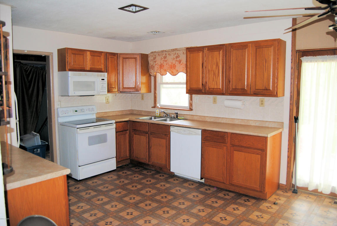 919 W zora, Joplin, MO 64801