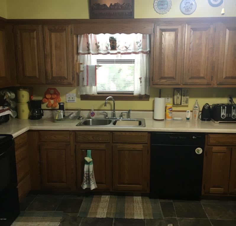 1916 N St Louis Avenue, Joplin, MO 64801