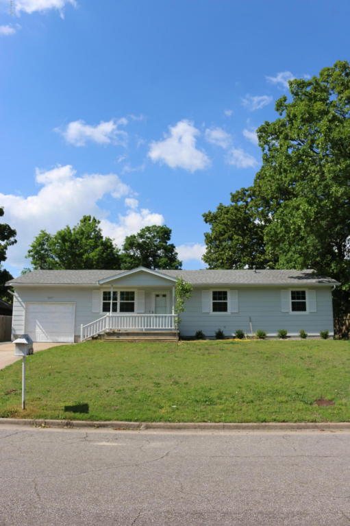 2437 Odessa Street, Joplin, MO 64801