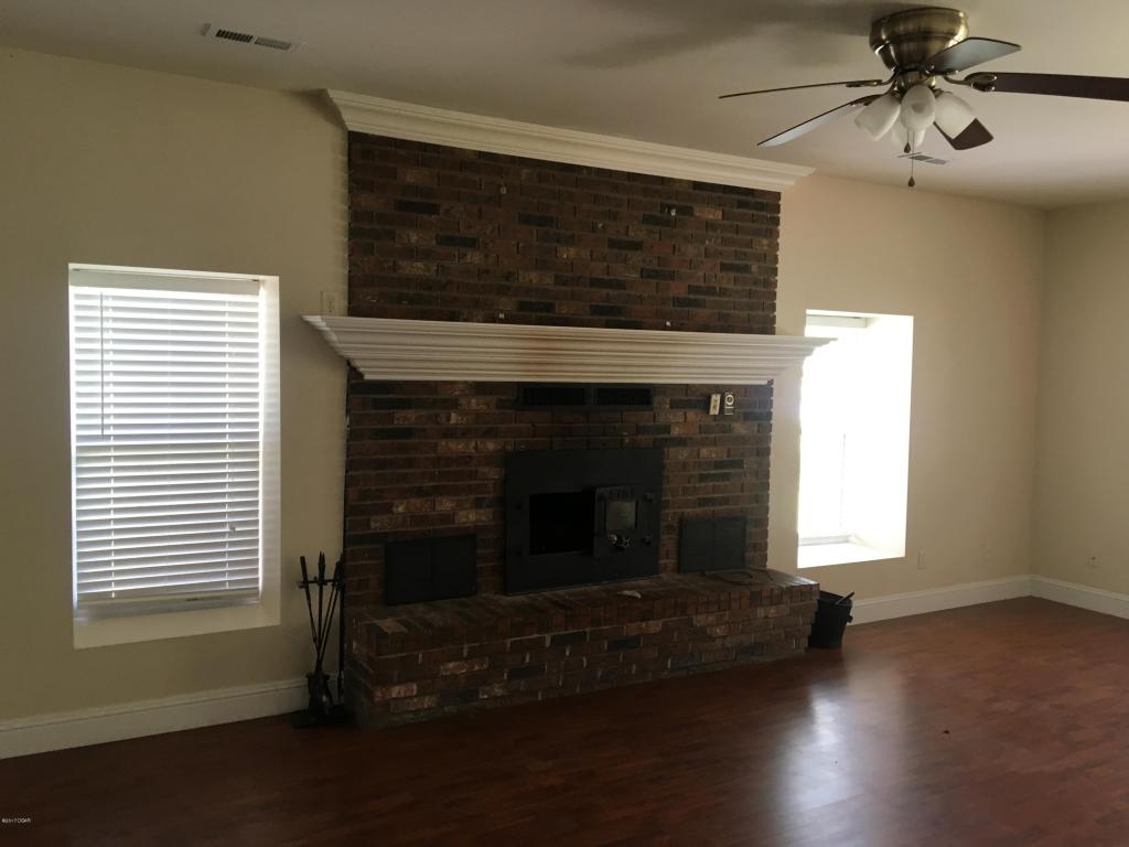 20089 Elm Lane, Joplin, MO 64801
