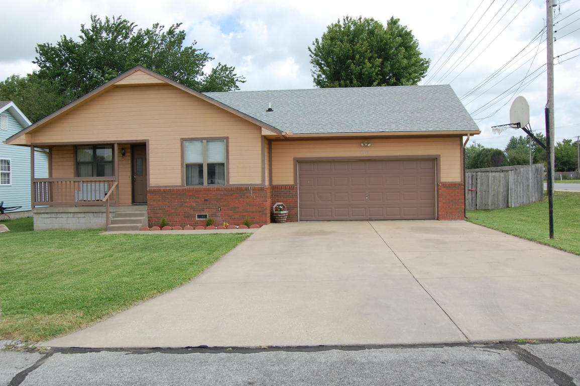 2901 W 16th Street, Joplin, MO 64801