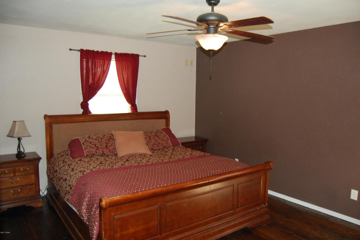 2901 W 16th Street, Joplin, MO 64801