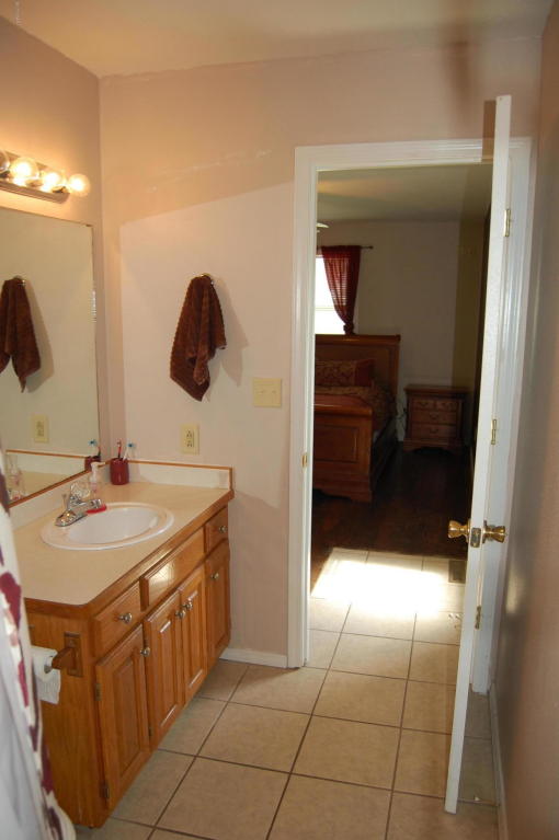 2901 W 16th Street, Joplin, MO 64801