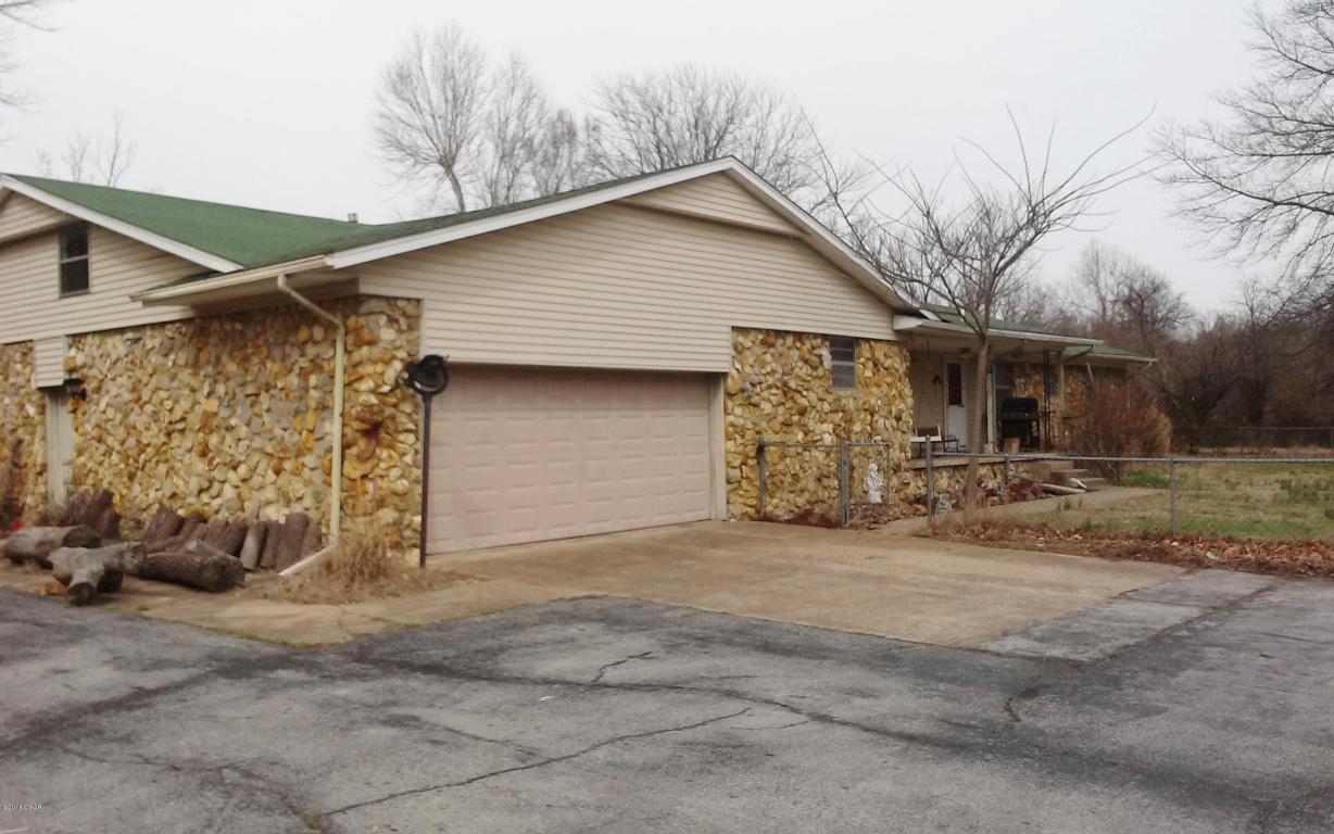 1885 W Zora Street, Joplin, MO 64801