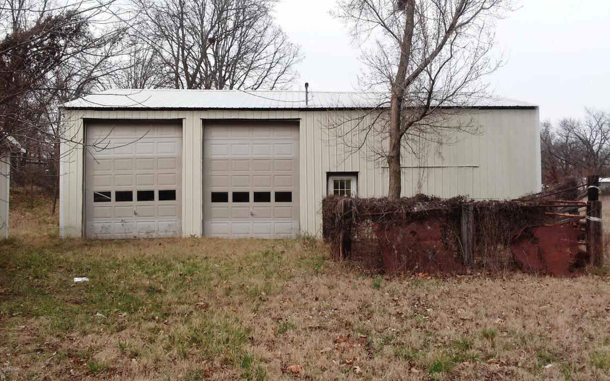 1885 W Zora Street, Joplin, MO 64801