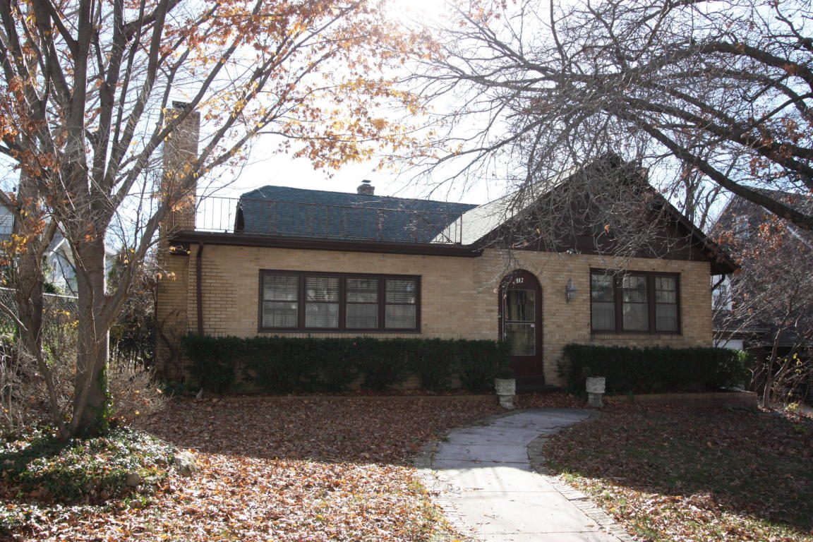 812 Richmond, Joplin, MO 64801