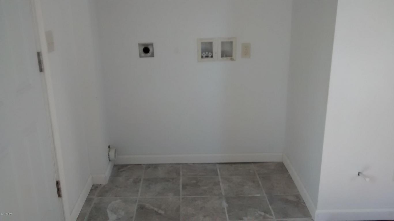 506 E 33rd Street, Joplin, MO 64804