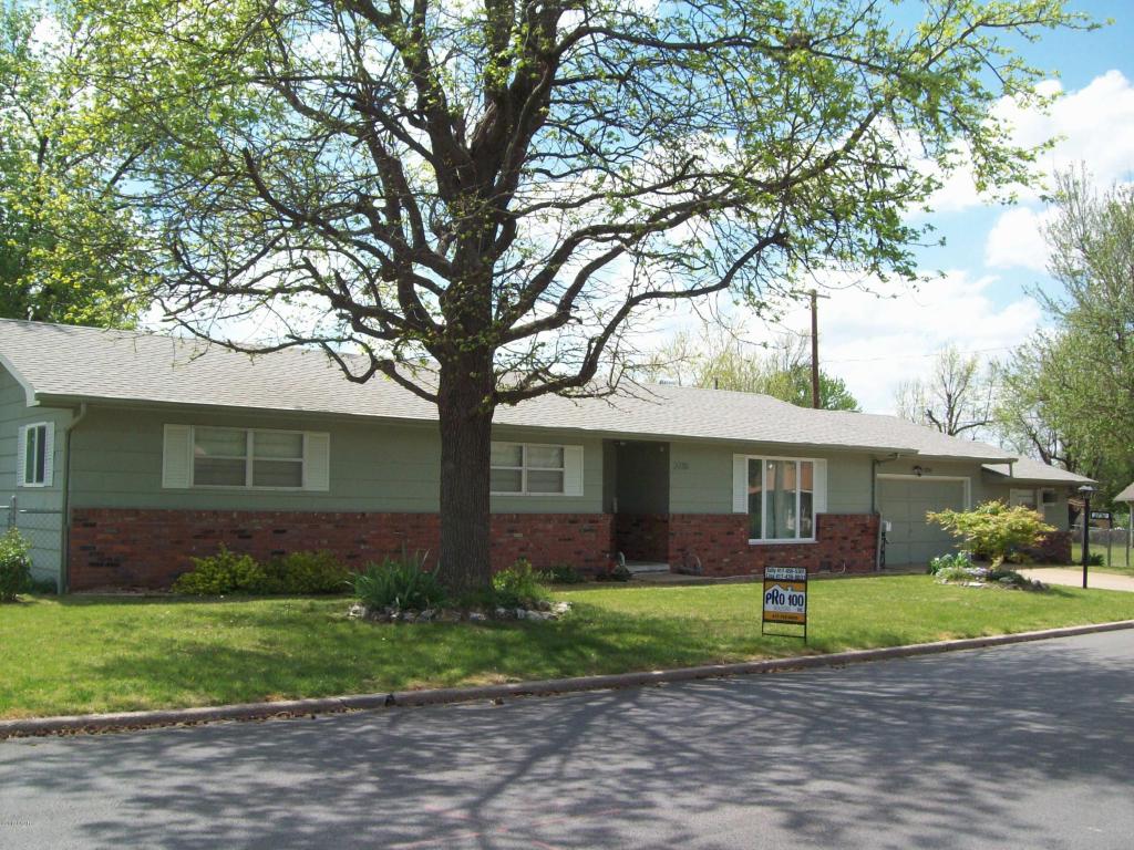 2730 E 24th Street, Joplin, MO 64804