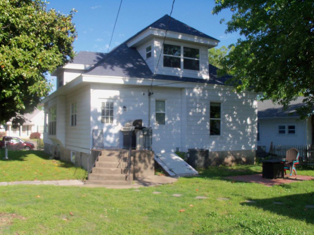 1831 Bird Avenue, Joplin, MO 64804