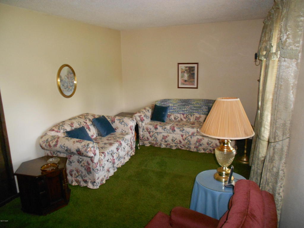 5777 Suburban Terrace, Joplin, MO 64804